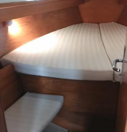 Suncruise Sailing Yacht Sun Odyssey 4* Porto Koufo
