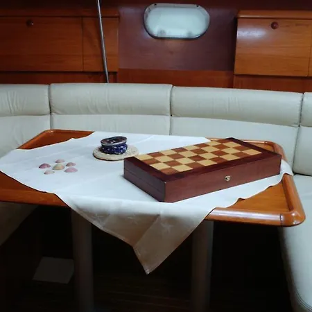 Botel Suncruise Sailing Yacht Sun Odyssey Porto Koufo