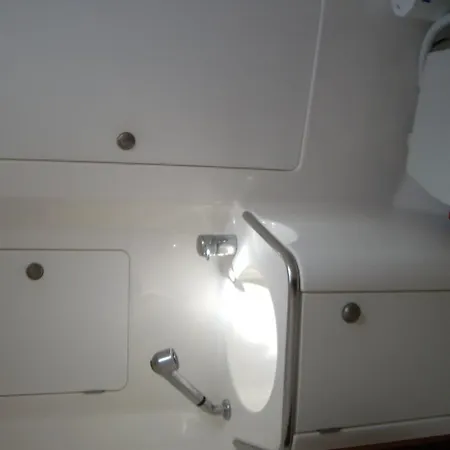Botel Suncruise Sailing Yacht Sun Odyssey 4*